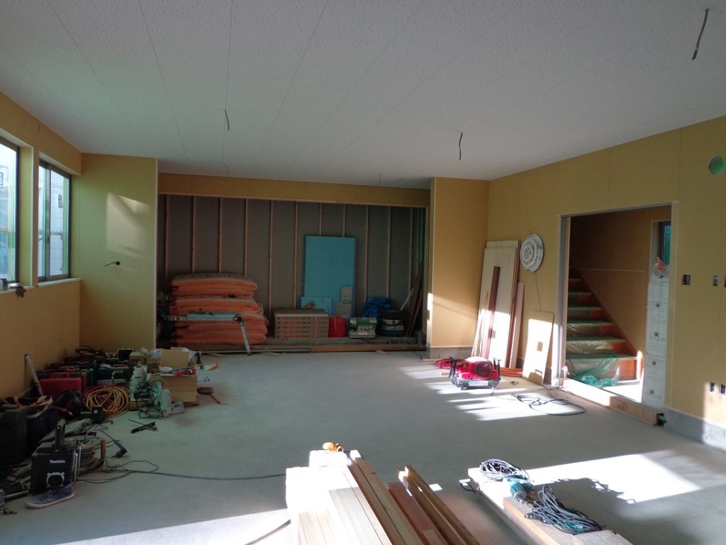 施工中（内部）